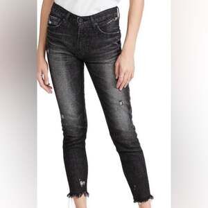 Moussy Vintage Distressed Black Jean